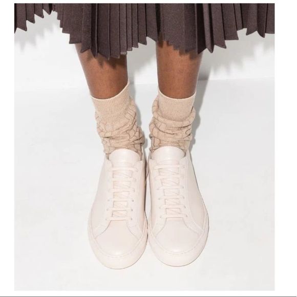 Common Projects Shoes - Common Projects Achilles Low sneakers in pink